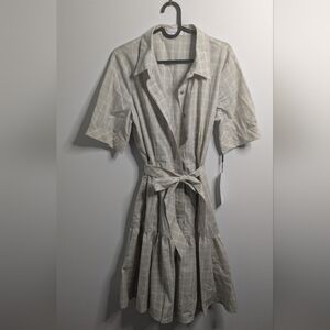 Calvin Klein size 10 Short Sleeve Cotton Blend Dress - Beige/White